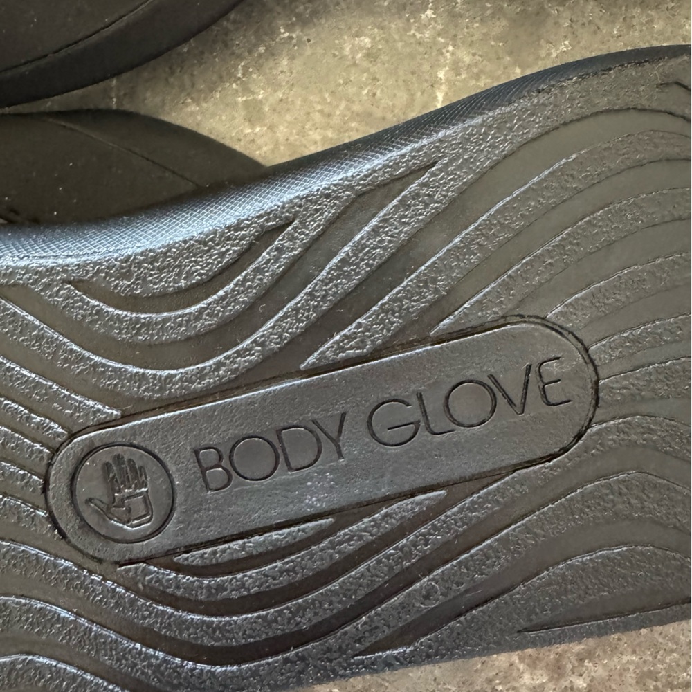 Body Glove Black Ladies Flip Flop Sandals
SZ 7 - Picture 3 of 3